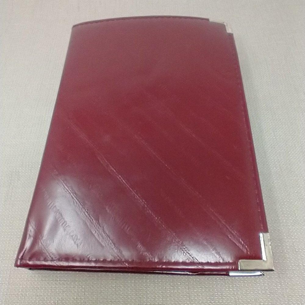 VINTAGE FAUX EELSKIN BURGUNDY ORGANIZER COVER